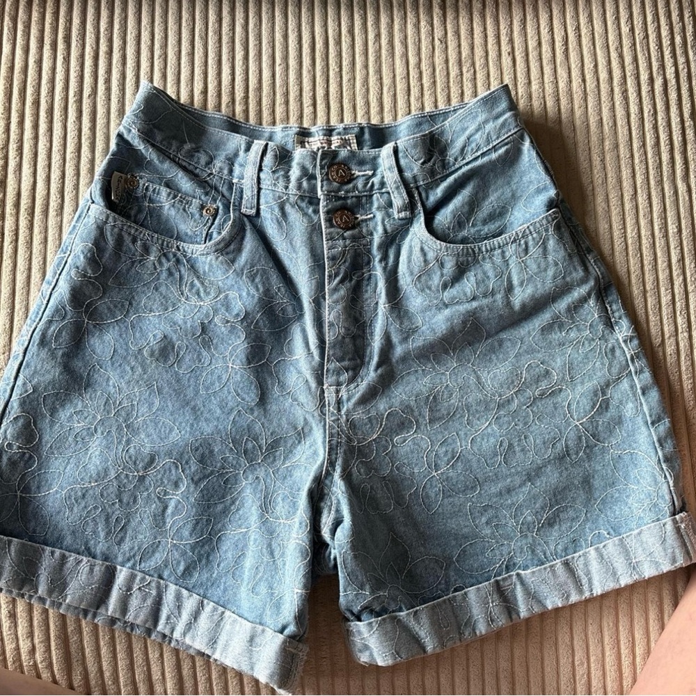 Arizona Jean Company Blue Jean Shorts Casual Style